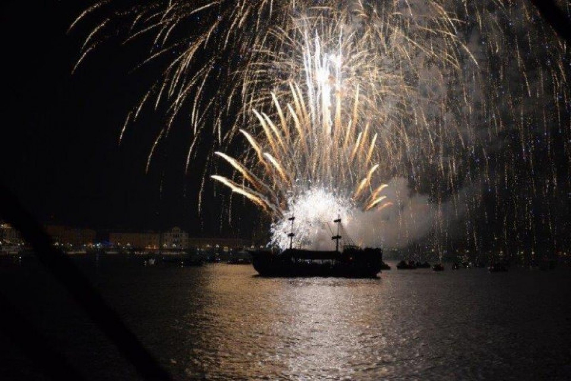 Новогодняя ночь на Galeone Veneziano