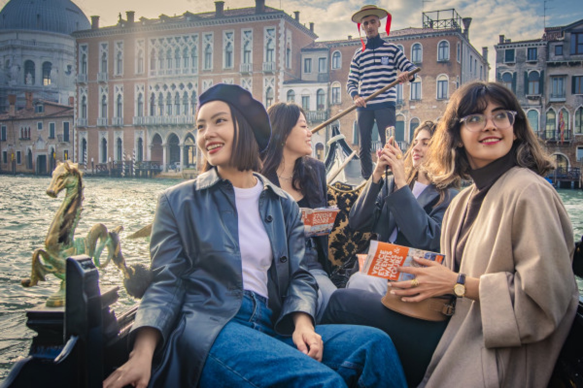 Giro in gondola condiviso nella città lagunare