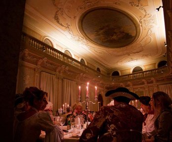 Minuetto 1800s Gala Dinner and Ball with music from 1800s