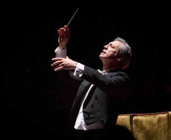 Nicola Luisotti dirige Capogrosso y Mahler