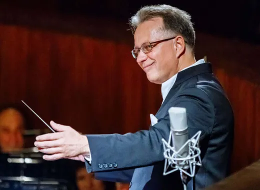 Andriy Yurkevych dirige Beethoven y Dvořák