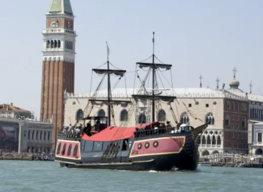 Galeonen-Dinner-Kreuzfahrt in Venedig