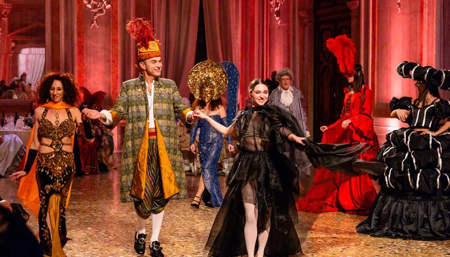 Carnival Extravaganza, Carnevale di Venezia 2027